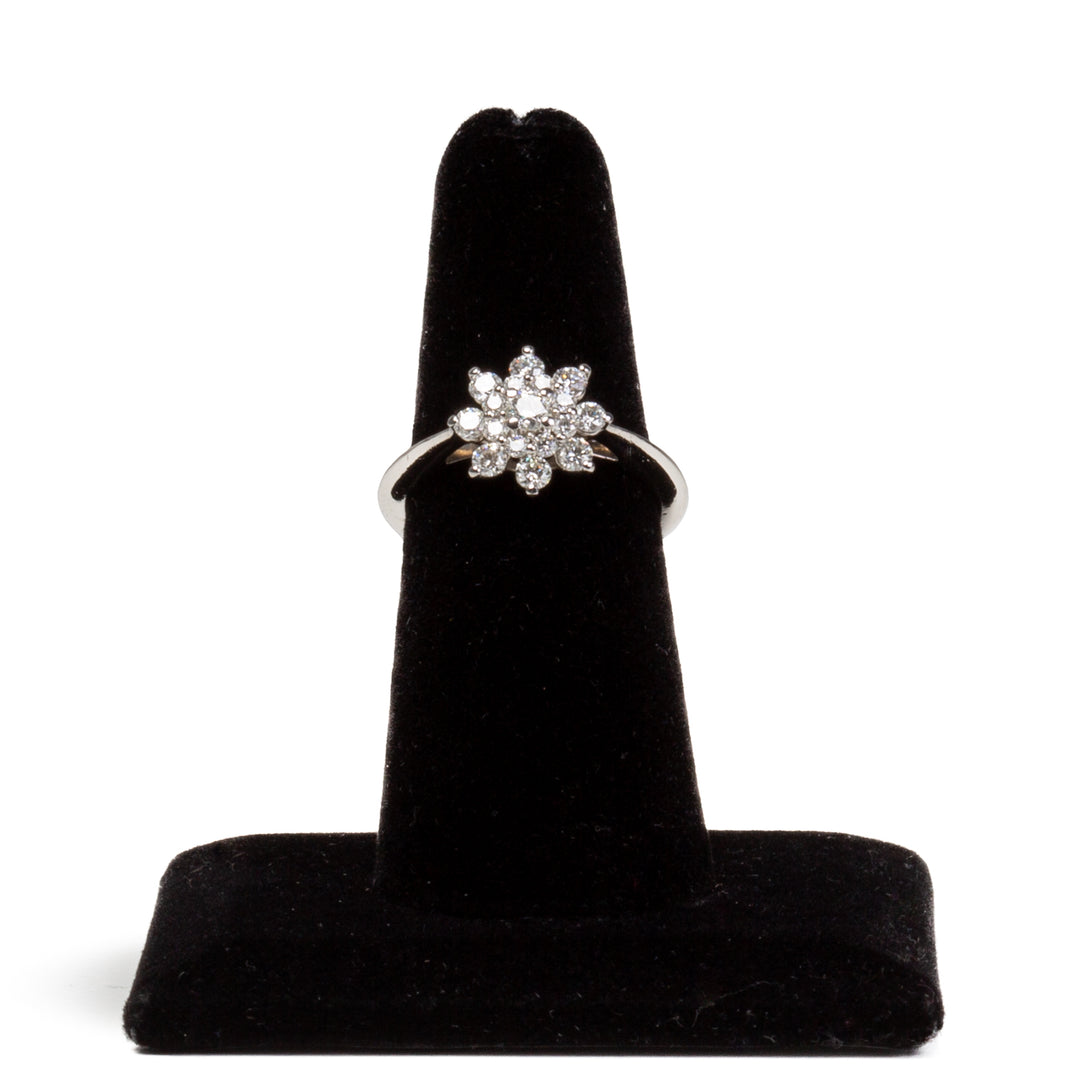 Tiffany & Co. Anillo de diamantes de flores - venta final