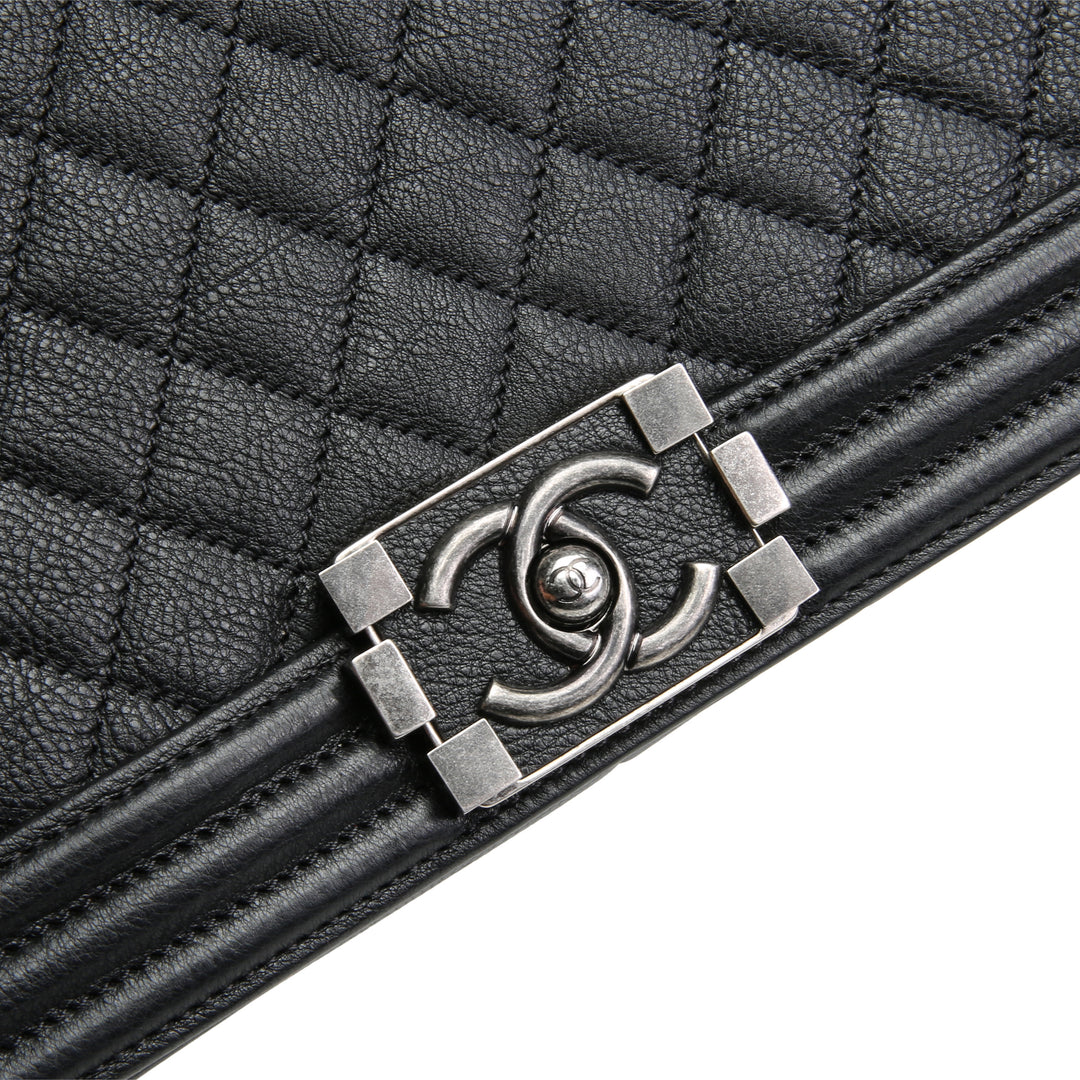 Bolsa de chico dúo grande de Chanel acolchado - negro