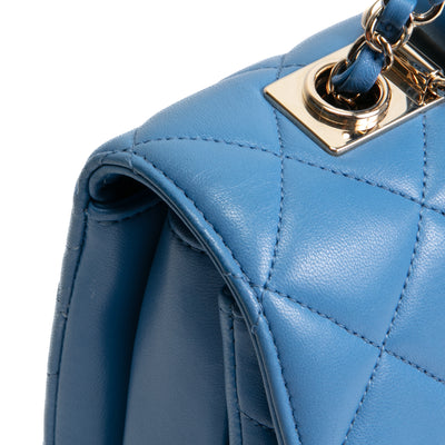 CHANEL Quilted Medium Trendy CC Flap Top Handle Bag - Blue