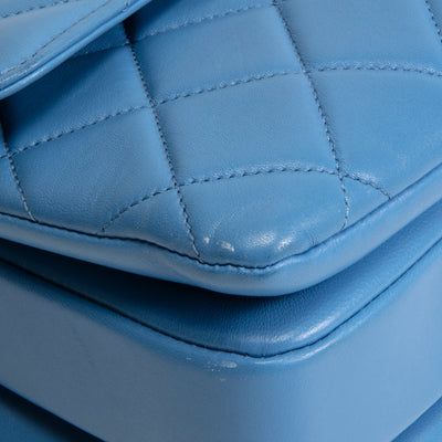 CHANEL Quilted Medium Trendy CC Flap Top Handle Bag - Blue