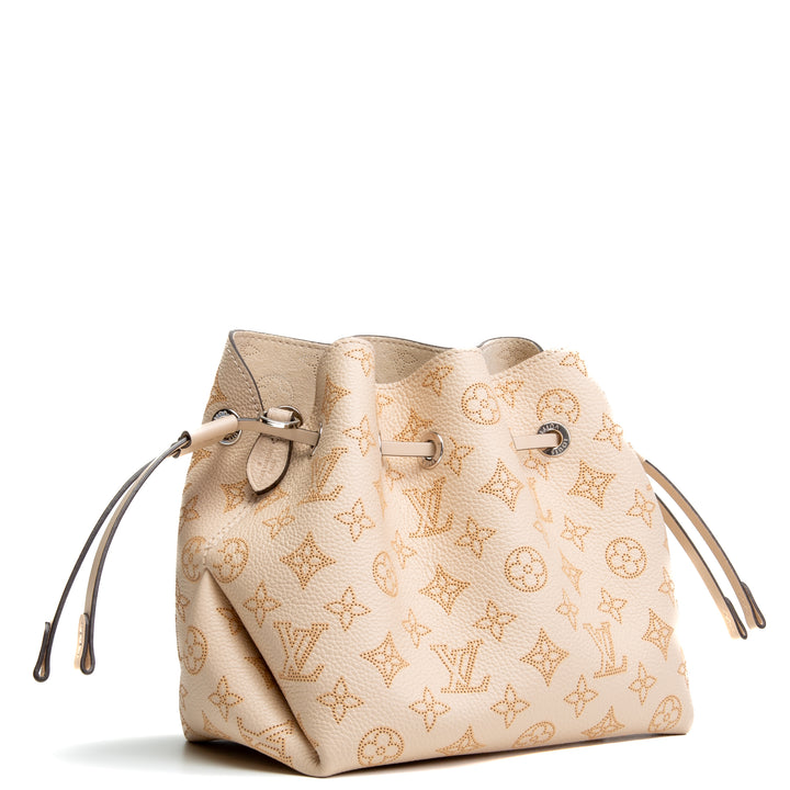 Louis Vuitton Monogram Mahina Bella con monedero de monedas - Beige