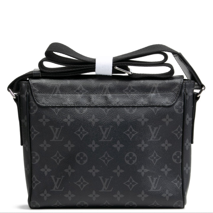 LOUIS VUITTON District MM Messenger - Eclipse -  OUTLET FINAL SALE