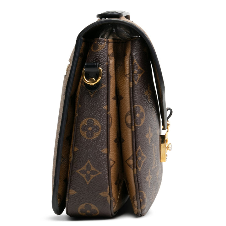 LOUIS VUITTON Pochette Metis Monogram Reverse