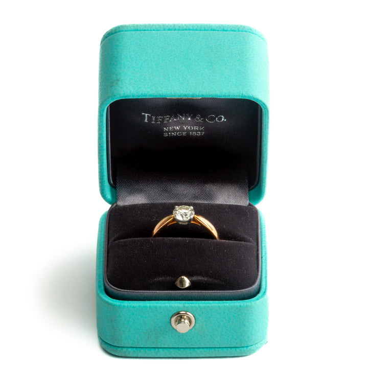 Tiffany & Co. Ring de compromiso solitario - venta final