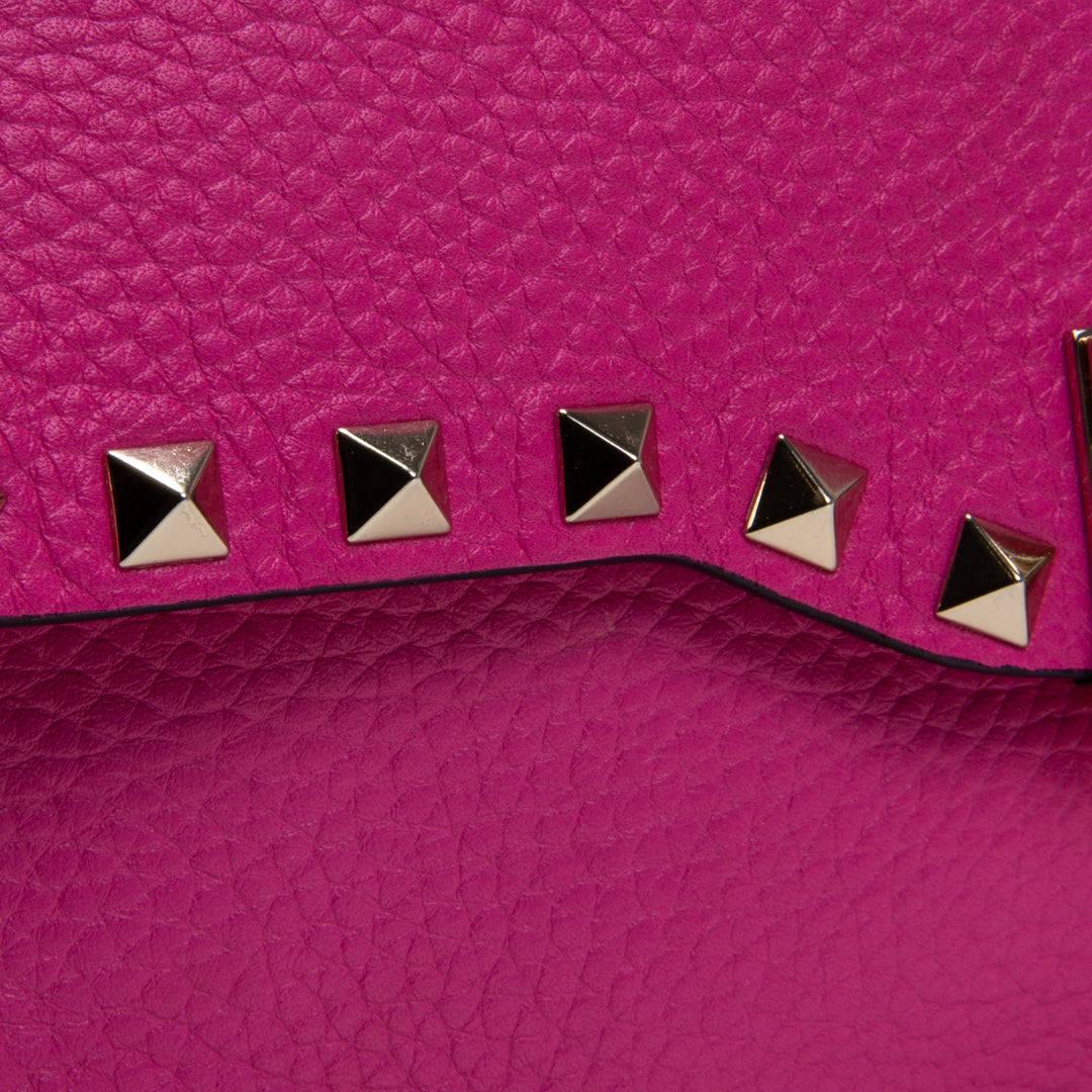 VALENTINO Rockstud Medium Shoulder Bag - Pink