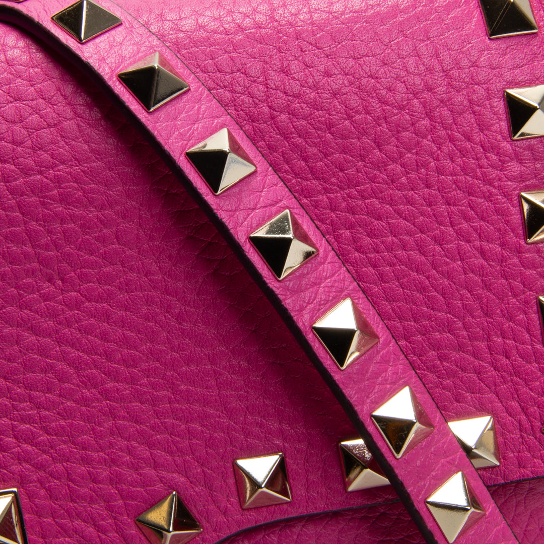 VALENTINO Rockstud Medium Shoulder Bag - Pink